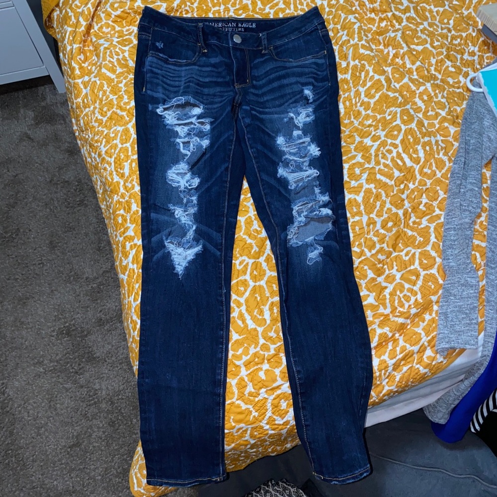 Distressed American Eagle Jeggings